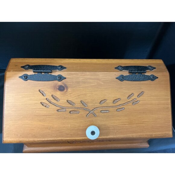 Solid Pine Recipe Box 1” Thick Wood Hinged Lid with Black Iron Hinges - Picture 11 of 11